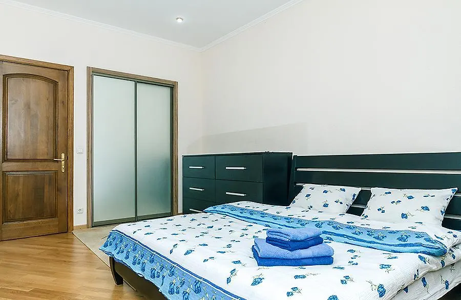 Апартаменты Amazing Two Beds In The Klovskiy Spusk Киев Украина