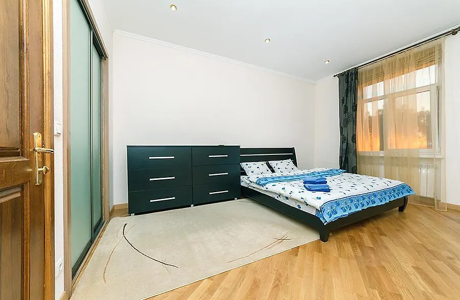 Amazing Two Beds In The Klovskiy Spusk Διαμέρισμα Κίεβο